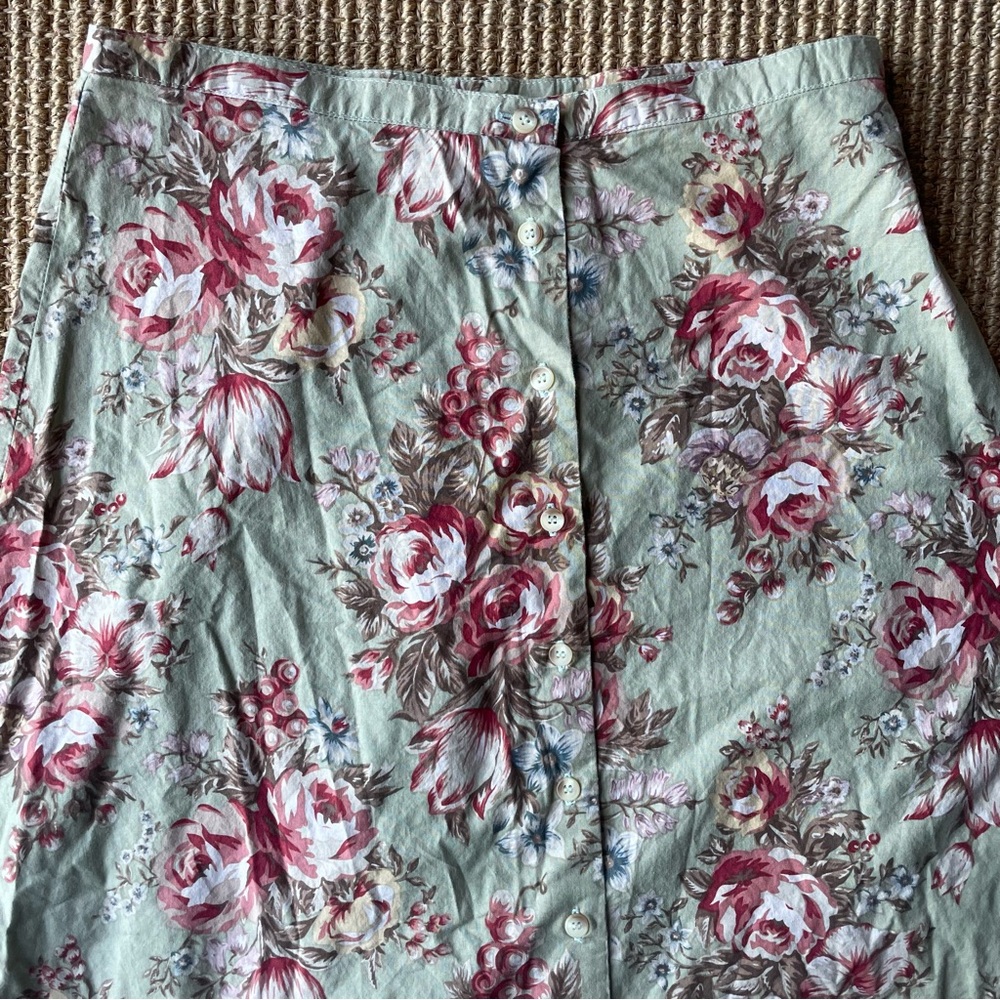 Vintage 90s Cottage Core 100% Cotton Floral Maxi Skirt by Orvis - Size 10